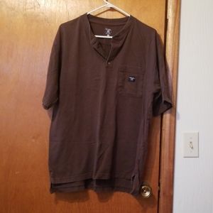 Men's brown tshirt